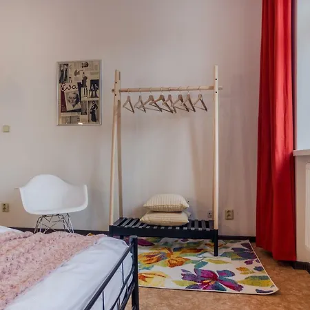 With Sunny Garden By Michal&friends Apartman *