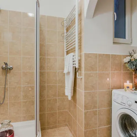 With Sunny Garden By Michal&friends Prague