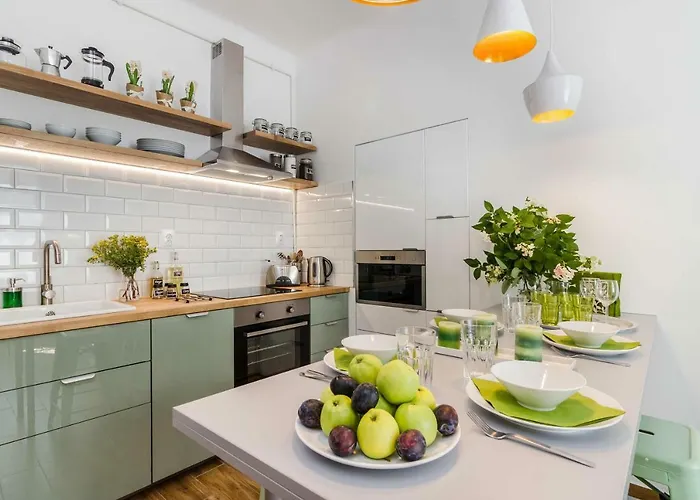 Apartament With Sunny Garden By Michal&friends Praga